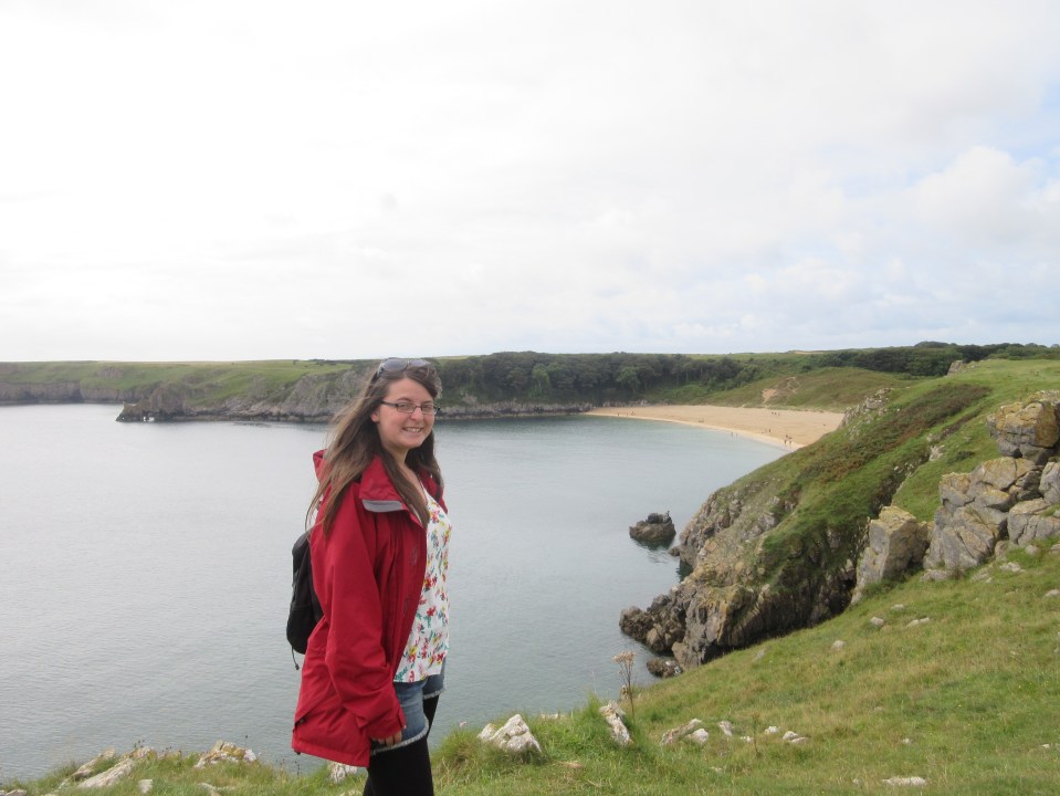 me on pembrokeshire walk barafundle bay